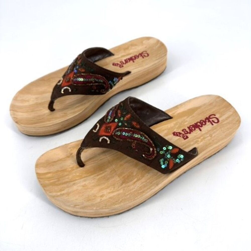 Skecher Cali Womens Beaded Slip‎ On Flat Flip Flop Thong Sandals Brown Size 7